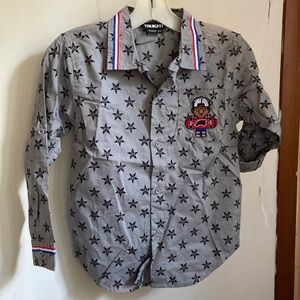 Trukfit shirt XL7 one piece of a 2 piece set.